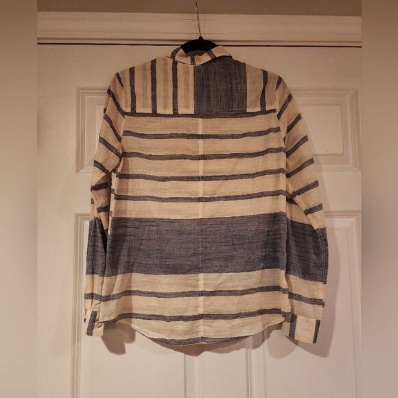 Oneill blue and white striped button up shirt S - Picture 4 of 5